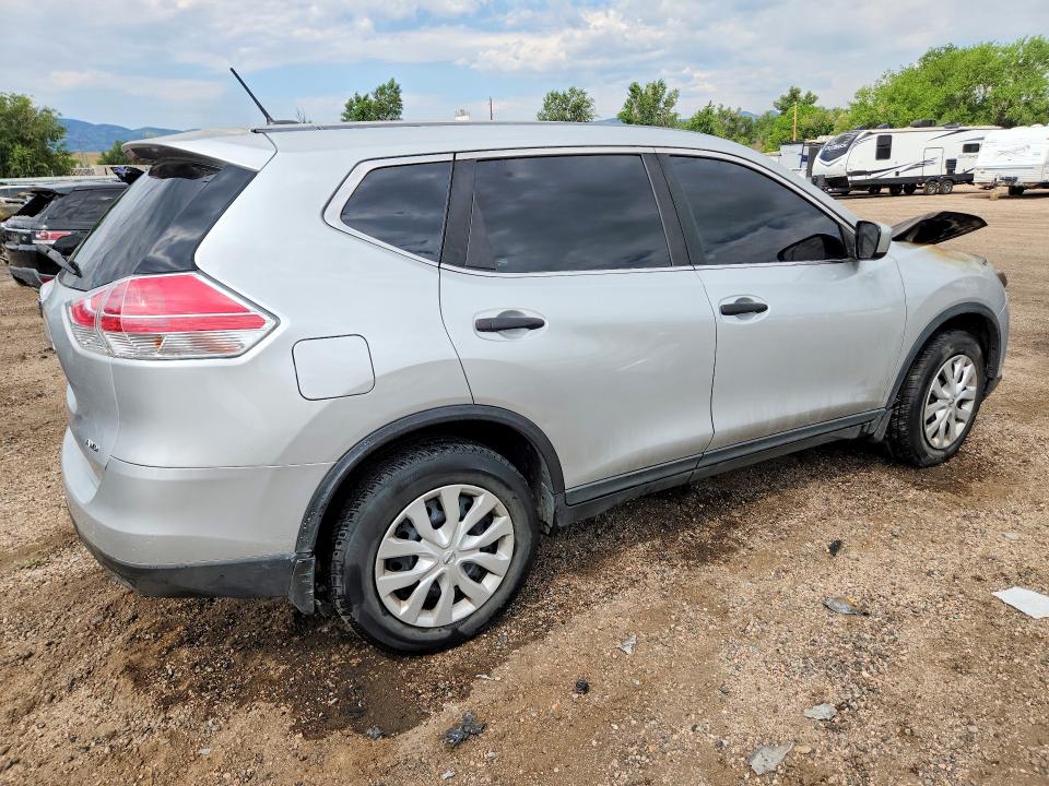 2016 Nissan Rogue sport VIN KNMAT2MV1GP643858 COPART salvage auction — Burn Engine, Co - Public - Nonrepairable, sold $250 on 2026-07-13 (photo 3)