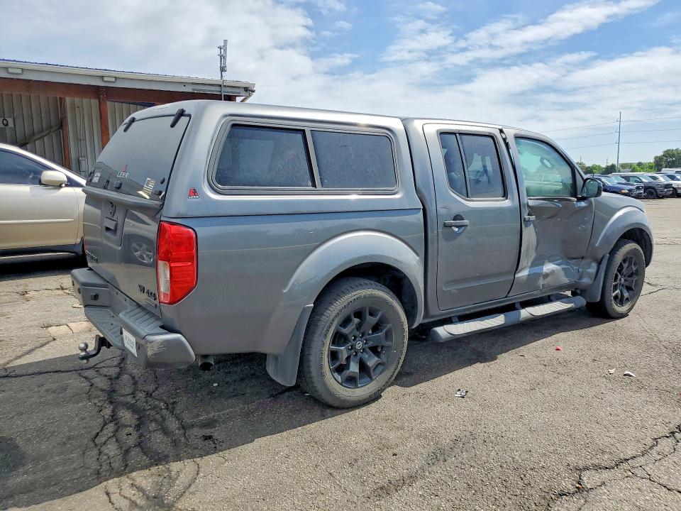 2019 Nissan Navara (frontier) VIN 1N6AD0EV7KN764055 COPART salvage auction — SIDE, Co - Public - Salvage Title, sold $10,800 on 2026-07-23 (photo 3)