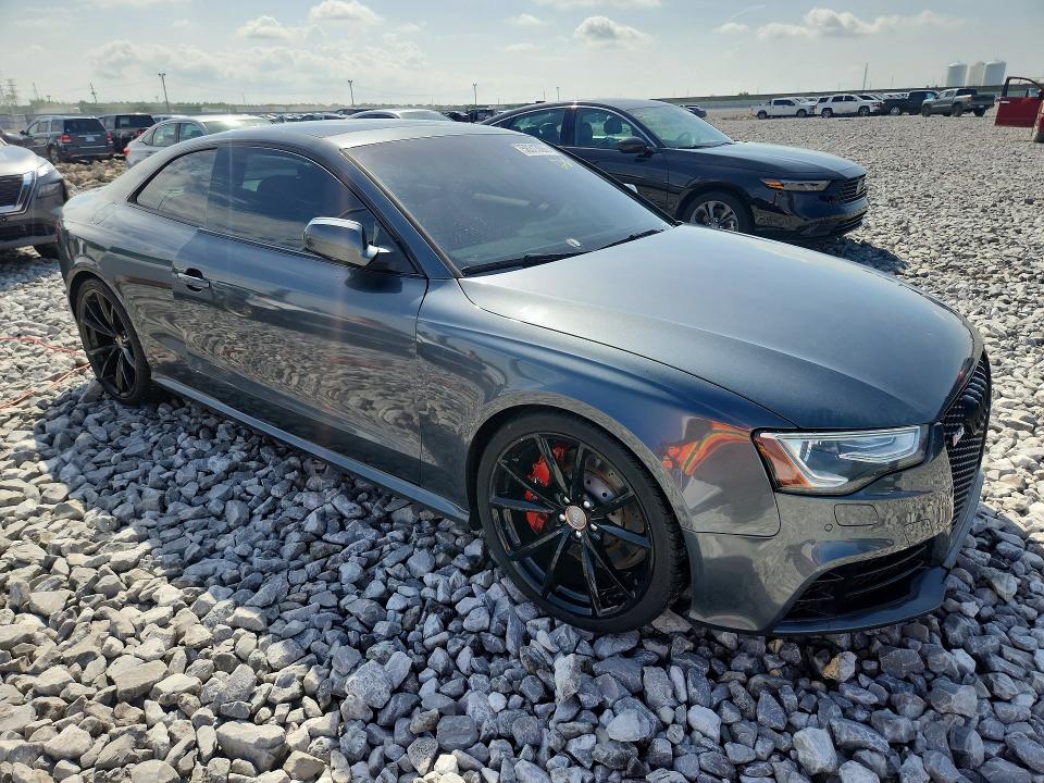 2015 Audi Rs5 VIN WUAC6AFR1FA901083 COPART salvage auction — WATER/FLOOD, La - Certificate Of Destruction, sold $7,900 on 2026-08-19 (photo 4)