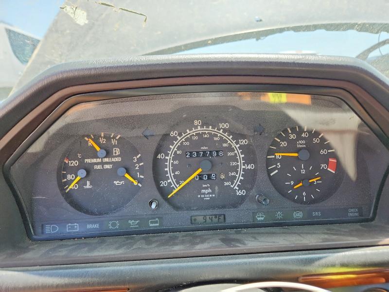 1995 Mercedes-benz E-class VIN WDBEA92E5SF336113 COPART salvage auction — FRONT END, Ca - Dis/Dlr/Exp Only Clean Title, sold $550 on 2026-07-29 (photo 9)