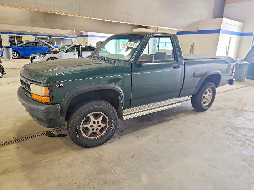 1996 Dodge Dakota VIN 1B7GG26X2TS630749 — COPART salvage auction photo