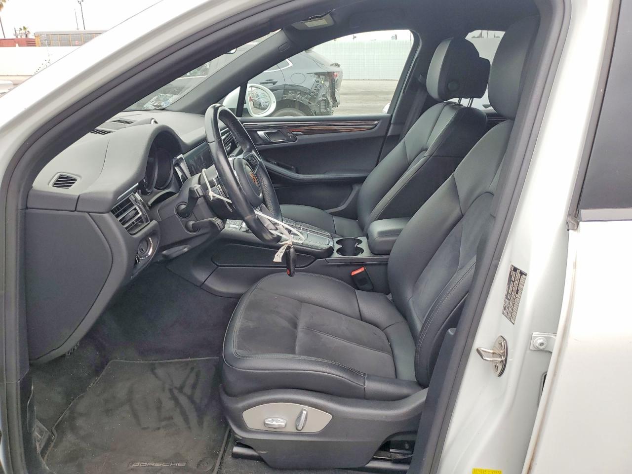 2019 Porsche Macan VIN WP1AA2A52KLB03718 COPART salvage auction — Front End, CA - SALVAGE CERTIFICATE, sold $9,900 on 2026-07-10 (photo 7)