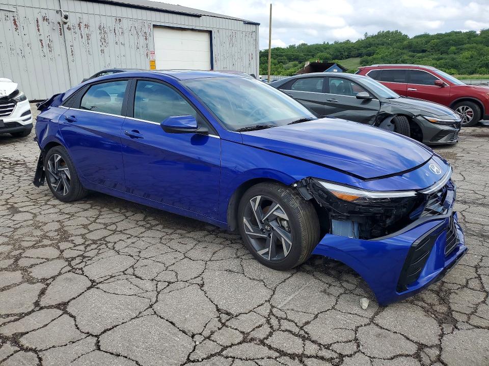 2025 Hyundai Elantra VIN KMHLS4DG7SU857381 COPART salvage auction — REAR END, Tn - Non-Repairable Certificate, sold $5,500 on 2026-07-08 (photo 4)