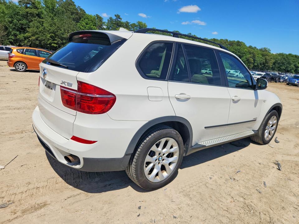 2012 BMW X5 VIN 5UXZV4C52CL764067 COPART salvage auction — REAR END, Md - Cert Of Salvage > 75% Damage, sold $1,300 on 2026-07-28 (photo 3)