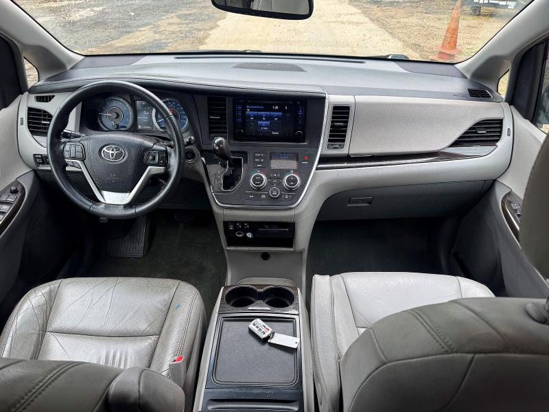 2017 Toyota VIN 5TDDZ3DC2HS167093 COPART salvage auction — NORMAL WEAR, In - Certificate Of Title (P), sold $6,300 on 2026-07-21 (photo 9)