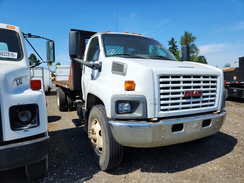 2005 Gmc C6500 VIN 1GDJ6C1C95F504348 COPART salvage auction — MINOR DENT/SCRATCHES, WA - VEHICLE CERT OF OWNERSHIP-TITL, sold $1,800 on 2026-08-27 (photo 1)