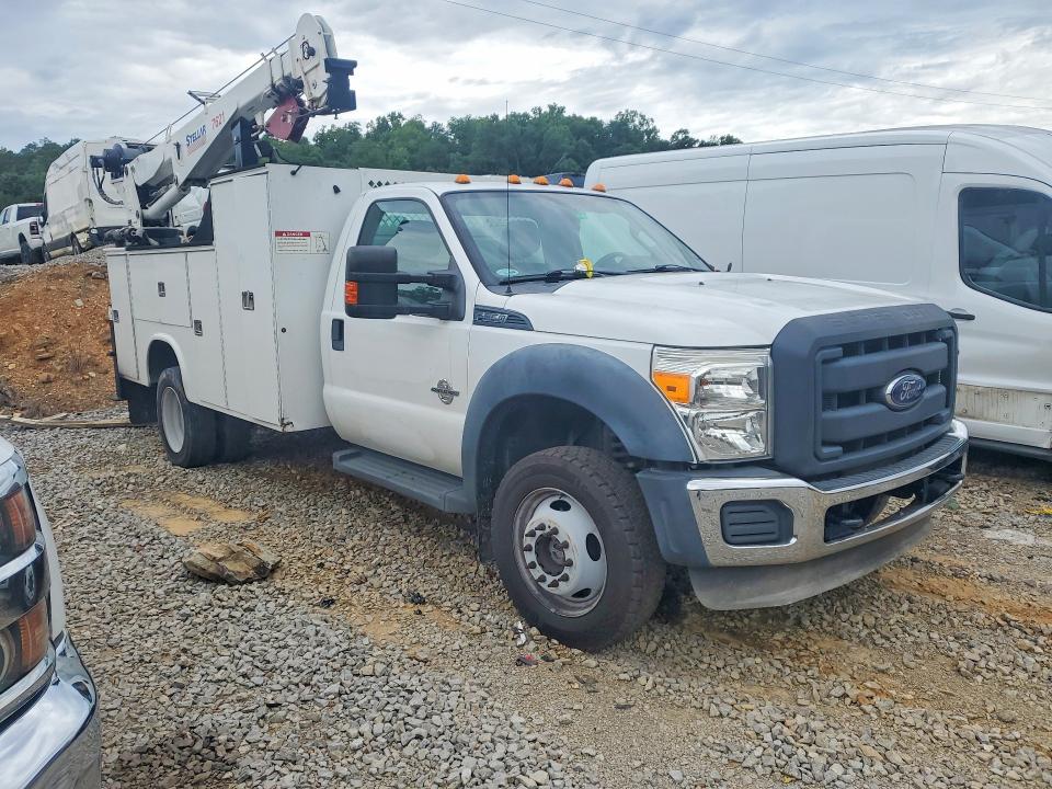 2013 Ford F-550 super duty VIN 1FDUF5HT3DEB00352 COPART salvage auction — MECHANICAL, FL - CERTIFICATE OF TITLE, sold $37,000 on 2026-07-16 (photo 4)