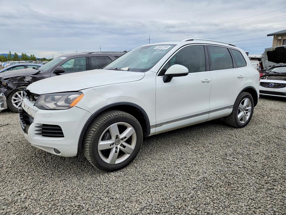 2013 Volkswagen VIN WVGEP9BP0DD012188 COPART salvage auction — FRONT END, Or - Salvage Title Certificate, sold $2,350 on 2026-08-18 (photo 1)