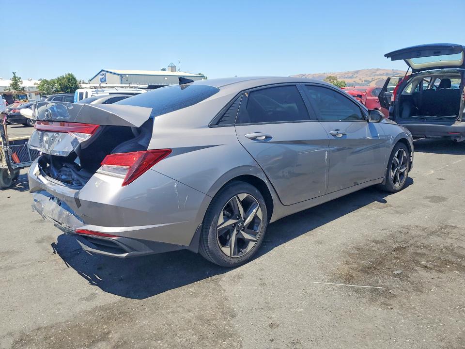 2023 Hyundai Elantra VIN KMHLS4AG9PU454059 COPART salvage auction — REAR END, Ca - Salvage Certificate, sold $3,850 on 2026-07-21 (photo 3)
