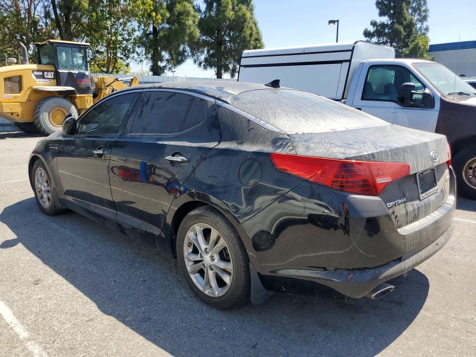 2012 Kia VIN 5XXGN4A71CG043445 COPART salvage auction — MINOR DENT/SCRATCHES, Ca - Dis/Dlr/Exp Only Clean Title, sold $375 on 2026-07-02 (photo 2)