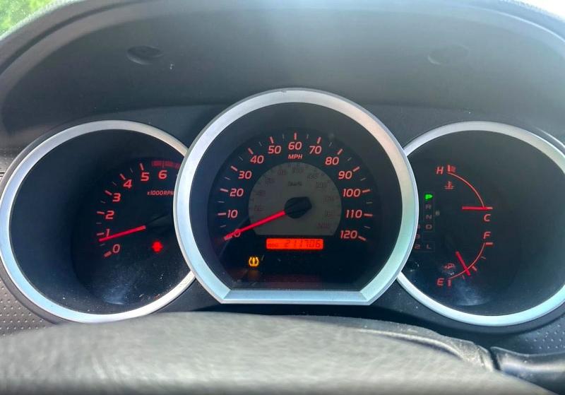 2007 Toyota Tacoma VIN 5TEMU52N47Z329225 COPART salvage auction — MINOR DENT/SCRATCHES, Ma - Certificate Of Title (P), sold $4,050 on 2026-07-27 (photo 8)