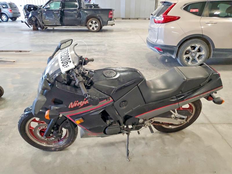 1990 Kawasaki Zx600 VIN JKAZX4C19LA021761 COPART salvage auction — FRONT END, MN - CERT OF TITLE-PRIOR SALVAGE, sold $300 on 2026-07-16 (photo 3)