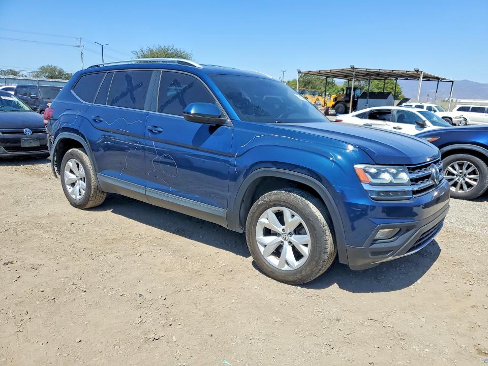 2018 Volkswagen VIN 1V2CR2CAXJC525472 COPART salvage auction — REAR END, Fl - Cert Of Title Slvg Rebuildable, sold $500 on 2026-07-31 (photo 4)