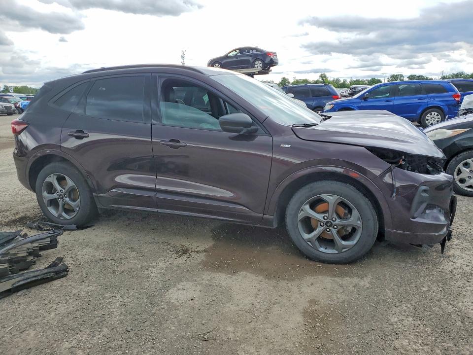 2023 Ford Escape VIN 1FMCU9MNXPUB03677 COPART salvage auction — FRONT END, On - Permit Salvage, sold $1,750 on 2026-07-02 (photo 4)