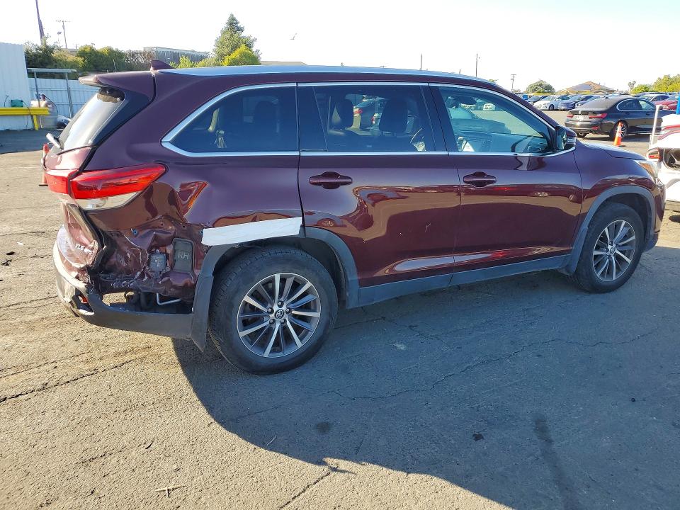 2019 Toyota VIN 5TDJZRFH0KS970149 COPART salvage auction — REAR END, Ca - Salvage Certificate, sold $8,200 on 2026-07-24 (photo 3)