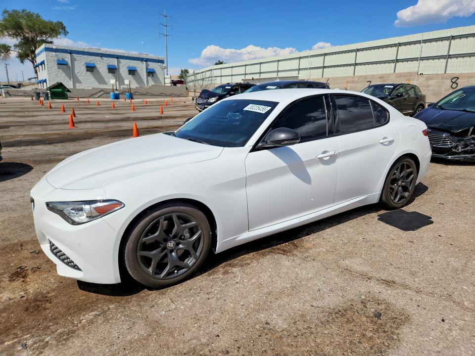 2021 Alfa romeo VIN ZARFAMAN5M7646355 COPART salvage auction — MINOR DENT/SCRATCHES, Nm - Cert Of Title-Salvage, sold $4,300 on 2026-07-16 (photo 1)