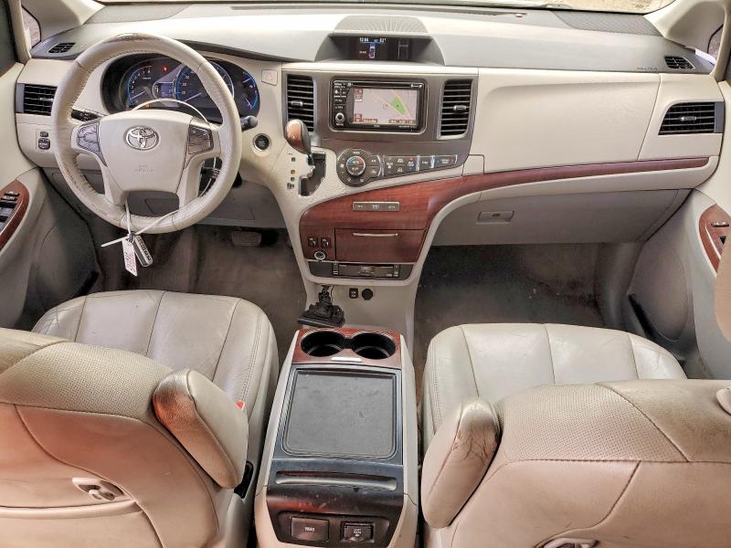 2013 Toyota Sienna VIN 5TDYK3DC4DS345182 COPART salvage auction — FRONT END, Md - Cert Of Salvage < 75% Damage, sold $3,650 on 2026-07-20 (photo 8)