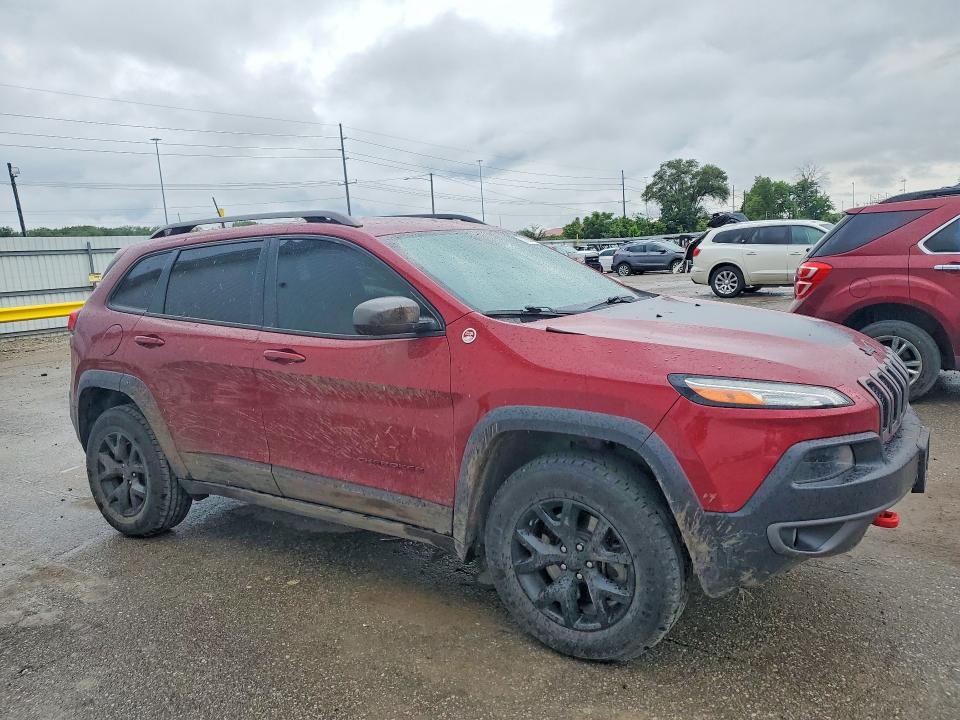 2016 Jeep Cherokee VIN 1C4PJMBB8GW154738 COPART salvage auction — UNDERCARRIAGE, Wv - Salvage Certificate, sold $2,650 on 2026-07-24 (photo 4)