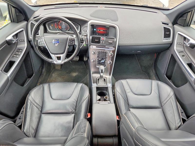 2016 Volvo VIN YV4902RS6G2781304 COPART salvage auction — MINOR DENT/SCRATCHES, Ma - Certificate Of Title, sold $3,550 on 2026-07-09 (photo 8)