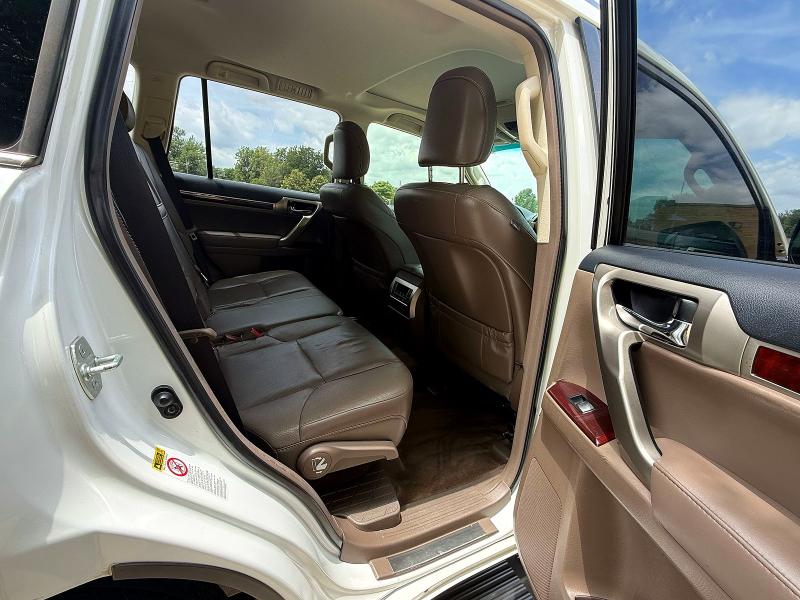 2016 Lexus Gx VIN JTJBM7FX2G5146209 COPART salvage auction — MINOR DENT/SCRATCHES, Ok - Certificate Of Title (P), sold $13,200 on 2026-07-09 (photo 6)