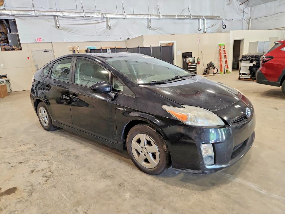 2011 Toyota Prius VIN JTDKN3DU1B1376762 COPART salvage auction — MINOR DENT/SCRATCHES, Vt - Certificate Of Title, sold $875 on 2026-07-13 (photo 4)