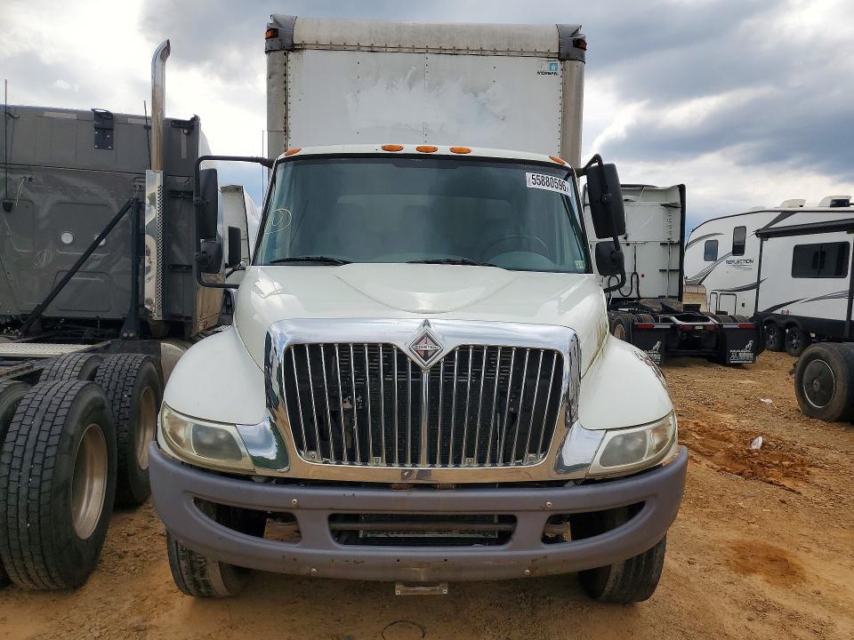 2006 International 4000 series VIN 1HTMMAAM76H296774 COPART salvage auction — MINOR DENT/SCRATCHES, VA - CERTIFICATE OF TITLE (P), sold $175 on 2026-09-01 (photo 5)