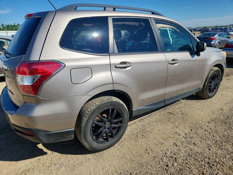 2015 Subaru VIN JF2SJCCC5FH431040 COPART salvage auction — SIDE, AB - BOS - SALVAGE, sold $150 on 2026-07-30 (photo 3)