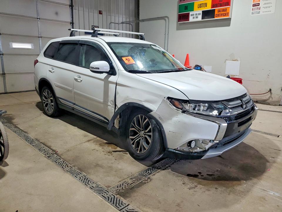 2016 Mitsubishi VIN JA4AZ3A38GZ020646 COPART salvage auction — SIDE, Pa - Certificate Of Salvage, sold $2,600 on 2026-07-09 (photo 4)