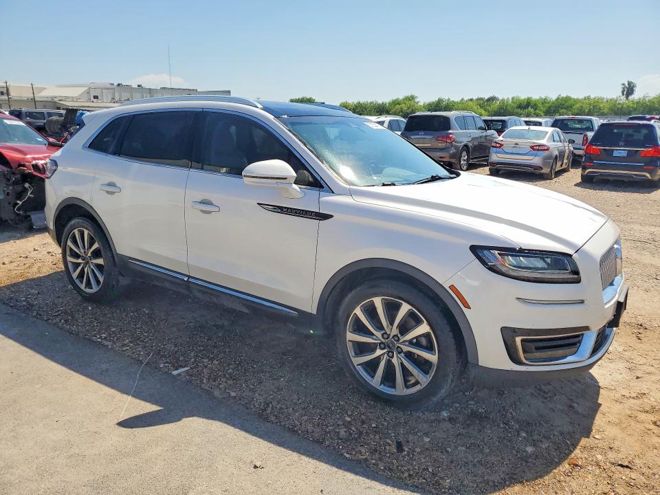 2019 Lincoln VIN 2LMPJ6K90KBL23783 COPART salvage auction — MECHANICAL, Salvage Title, sold $5,200 on 2026-07-29 (photo 4)