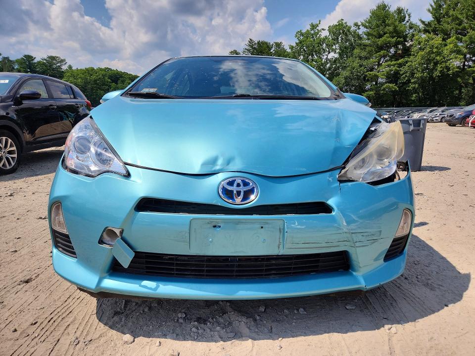 2013 Toyota Prius VIN JTDKDTB38D1050750 COPART salvage auction — FRONT END, Salvage Title, sold $1,200 on 2026-07-15 (photo 5)