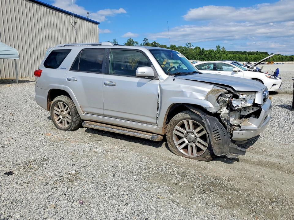 2011 Toyota 4runner VIN JTEBU5JR1B5076092 COPART salvage auction — FRONT END, SC - CERT OF TITLE-SALVAGE, sold $9,000 on 2026-07-22 (photo 4)