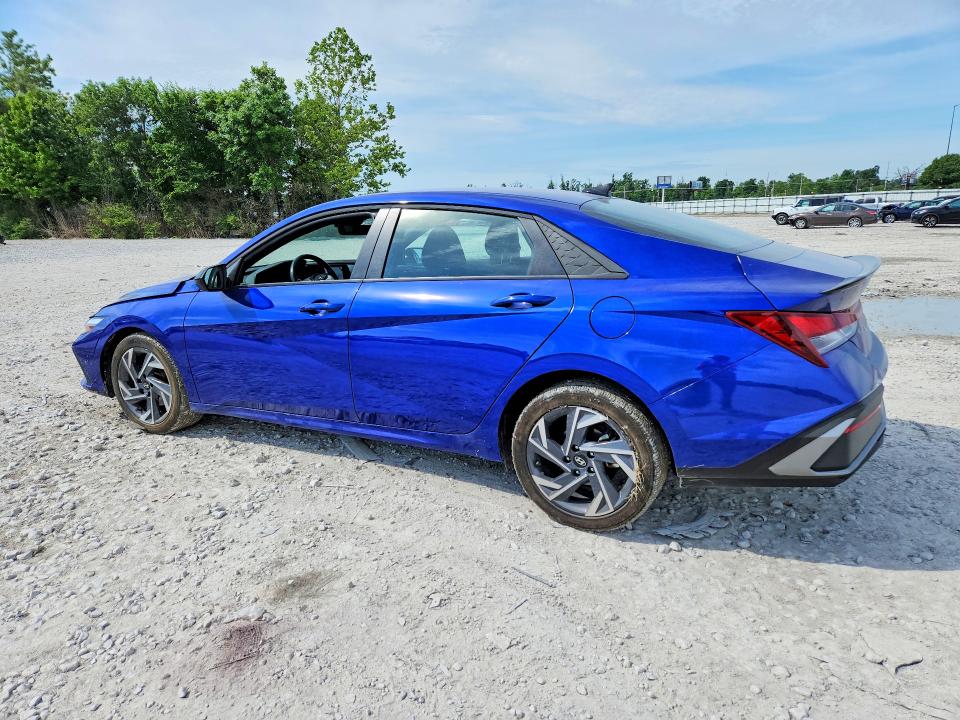 2025 Hyundai Elantra VIN KMHLM4DG3SU056067 COPART salvage auction — FRONT END, Il - Salvage Certificate, sold $4,400 on 2026-07-27 (photo 2)
