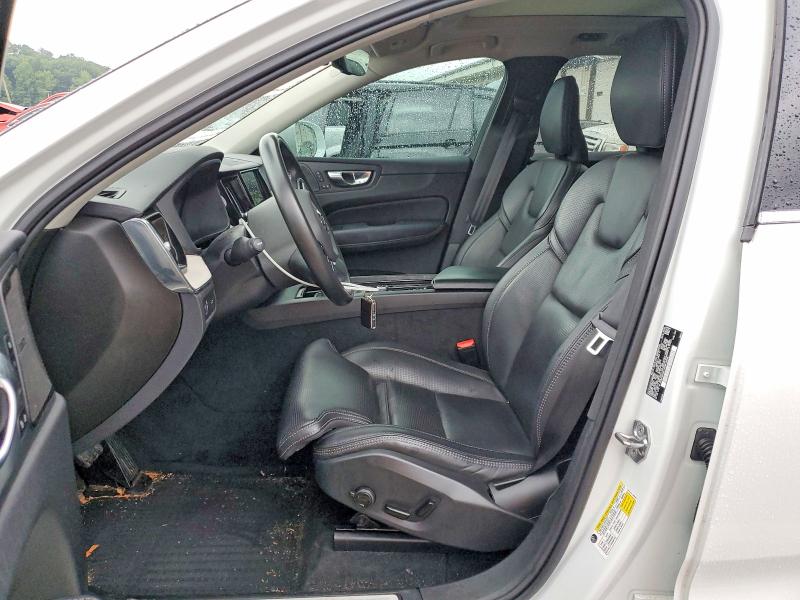 2021 Volvo Xc60 VIN YV4102RL4M1689664 COPART salvage auction — WATER/FLOOD, Ky - Cert Of Title-Salvage Water, sold $8,500 on 2026-08-06 (photo 7)