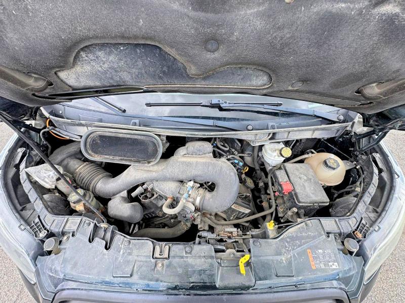 2016 Ford Transit VIN 1FMZK1YM2GKA35213 COPART salvage auction — NORMAL WEAR, ME - CERTIFICATE OF TITLE (P), sold $6,900 on 2026-07-02 (photo 7)