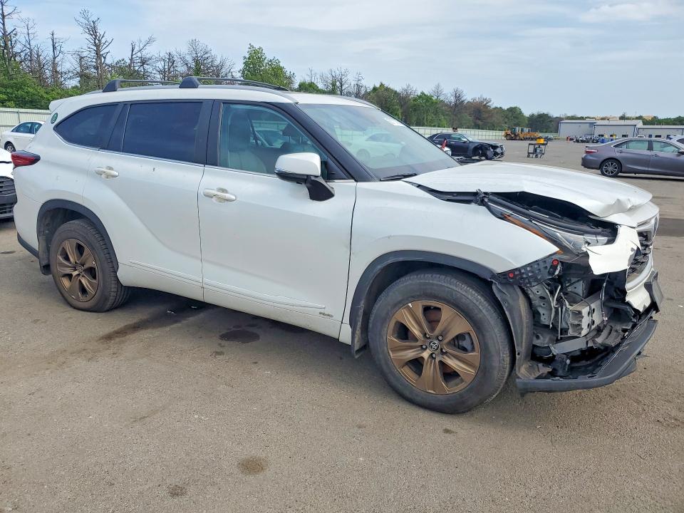 2023 Toyota Highlander VIN 5TDABRCH8PS562823 COPART salvage auction — FRONT END, Ny - Mv-907A Salvage Certificate, sold $13,400 on 2026-07-20 (photo 4)
