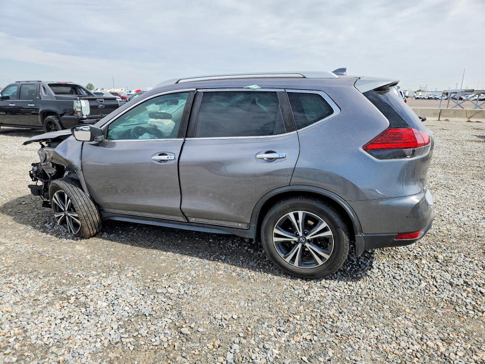 2017 Nissan Rogue VIN 5N1AT2MV0HC827242 COPART salvage auction — FRONT END, Co - Public - Salvage Title, sold $1,150 on 2026-07-09 (photo 2)