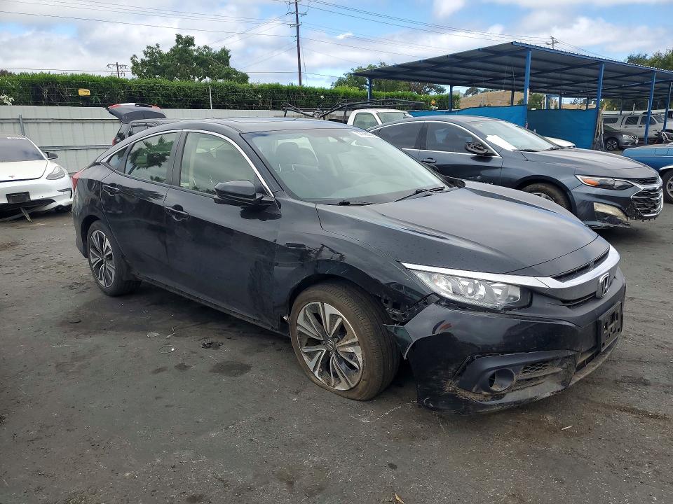 2018 Honda Civic VIN JHMFC1F77JX043706 COPART salvage auction — UNDERCARRIAGE, Ca - Salvage Certificate, sold $7,400 on 2026-07-02 (photo 4)
