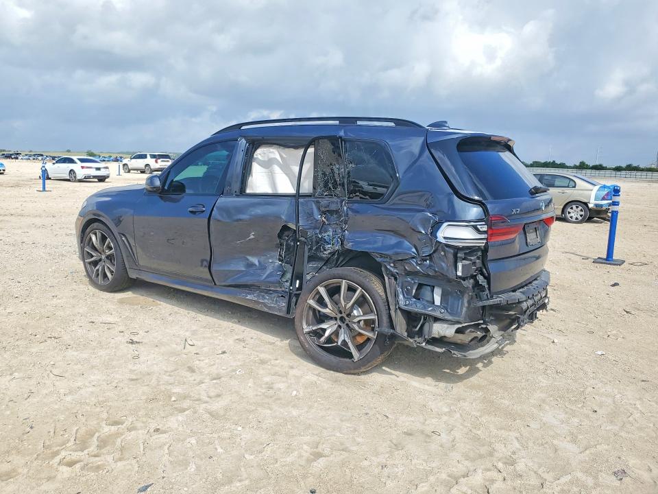 2022 BMW X7 VIN 5UXCX6C07N9M11002 COPART salvage auction — SIDE, TX - SALVAGE VEHICLE TITLE (P), sold $4,050 on 2026-07-30 (photo 2)
