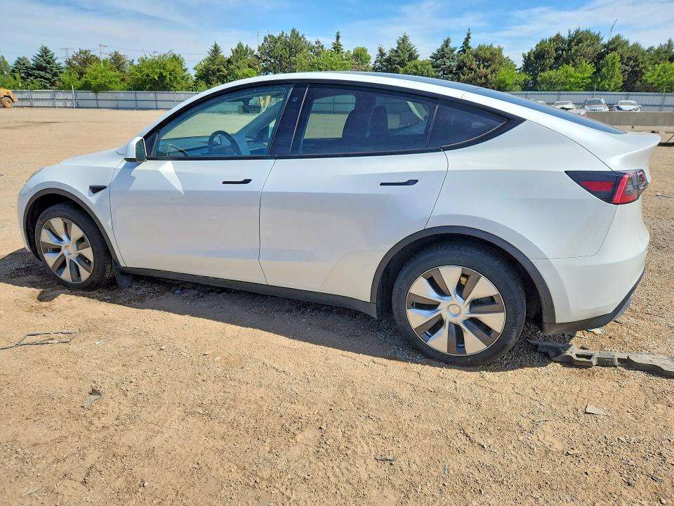2023 Tesla Model y VIN 7SAYGDEE6PA041741 COPART salvage auction — FRONT END, Il - Salvage Certificate, sold $1,100 on 2026-07-21 (photo 2)