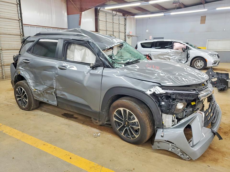 2026 Chevrolet VIN KL79MPSL4TB109689 COPART salvage auction — ROLLOVER, Nc - Dlr Only Bill Of Sale, sold $3,300 on 2026-07-29 (photo 4)