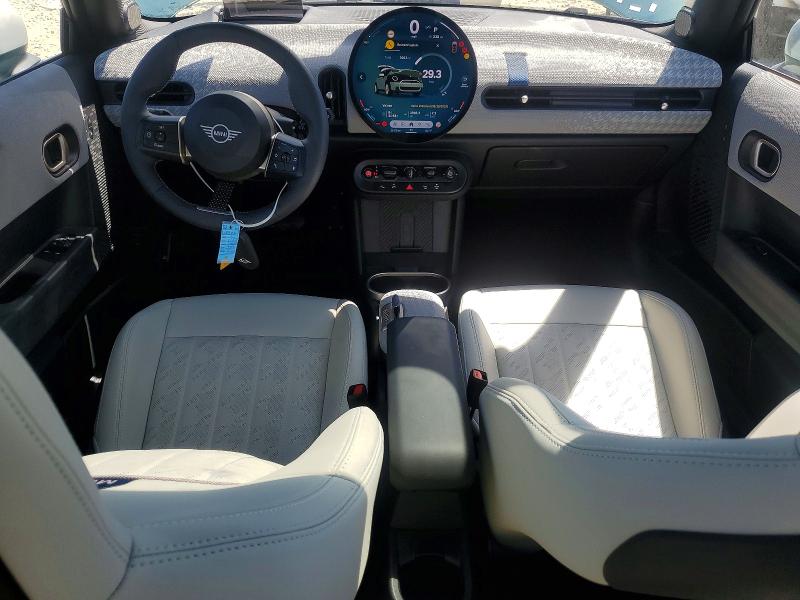2025 Mini Cooper VIN WMW13GD00S2W58596 COPART salvage auction — FRONT END, Salvage Title, sold $10,500 on 2026-07-14 (photo 8)