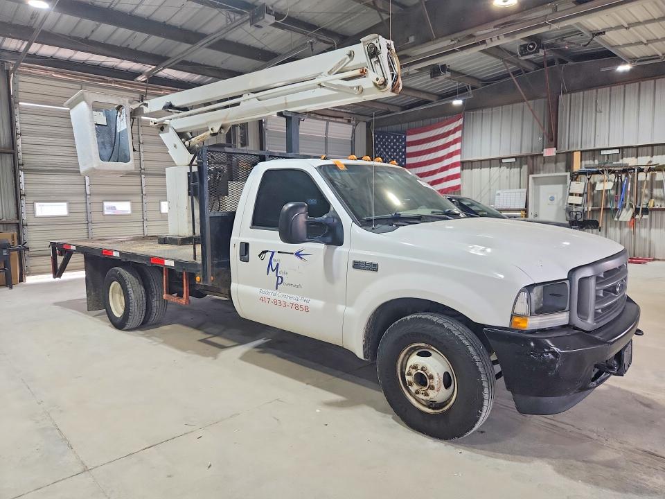 2004 Ford F-350 super duty VIN 1FDWF36L24EC52168 COPART salvage auction — HAIL, Mo - Salvage Certificate Of Title, sold $2,700 on 2026-07-09 (photo 4)