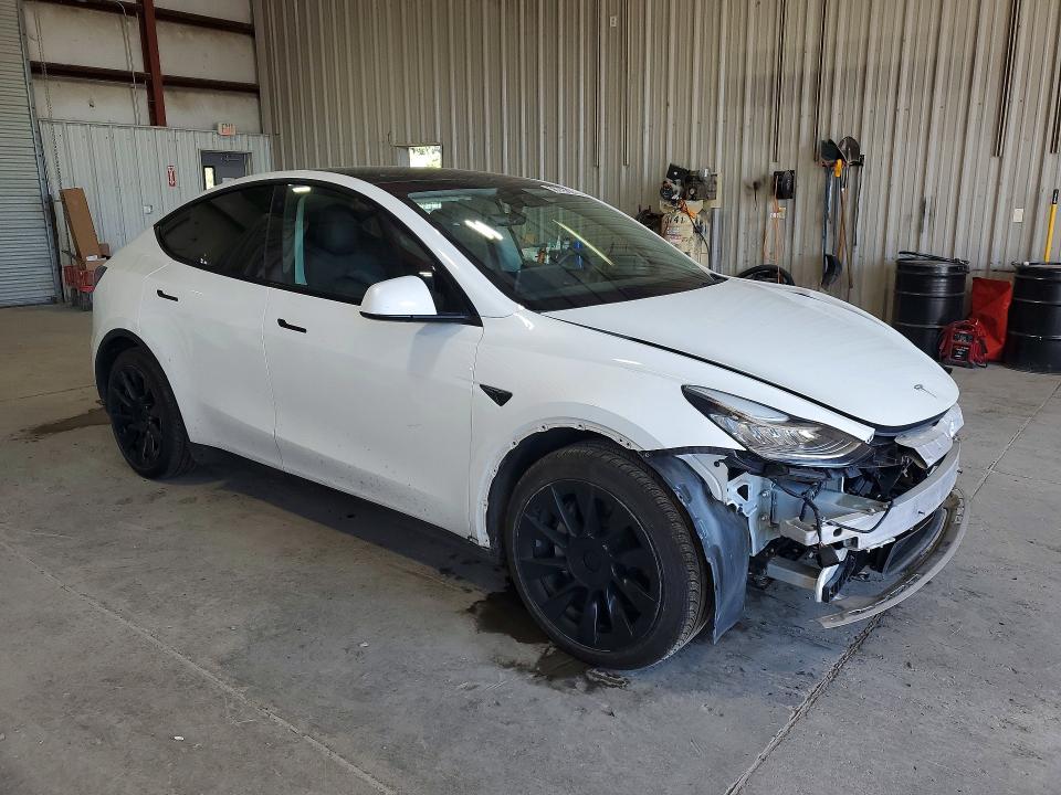 2022 Tesla Model y VIN 7SAYGAEE2NF364845 COPART salvage auction — FRONT END, Ny - Mv-907A Salvage Certificate, sold $10,500 on 2026-07-06 (photo 4)