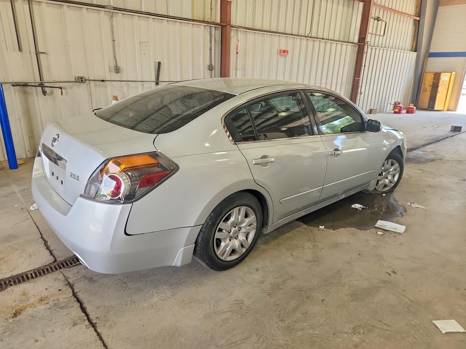 2012 Nissan VIN 1N4AL2AP6CN579981 COPART salvage auction — FRONT END, VA - CERT OF TITLE - SALVAGE, sold $375 on 2026-07-02 (photo 3)