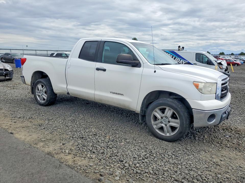 2011 Toyota Tundra VIN 5TFUM5F10BX025722 COPART salvage auction — FRONT END, WA - BILL OF SALE, sold $4,050 on 2026-07-08 (photo 4)