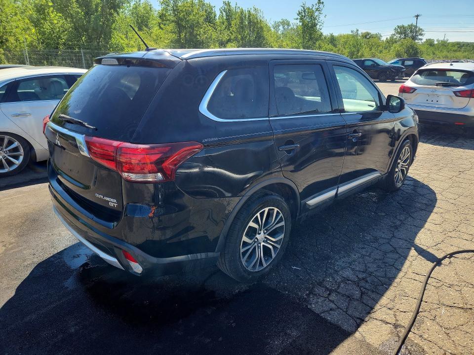 2016 Mitsubishi Outlander VIN JA4JZ4AX4GZ020930 COPART salvage auction — MECHANICAL, Va - Dealer Only Clean Title (P), sold $3,200 on 2026-07-28 (photo 3)