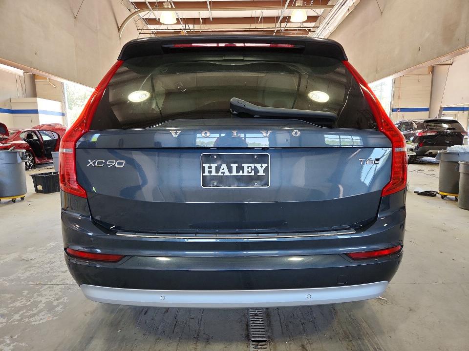 2022 Volvo Xc90 VIN YV4A22PK6N1842356 COPART salvage auction — SIDE, Va - Cert Of Title - Salvage, sold $16,800 on 2026-07-02 (photo 6)