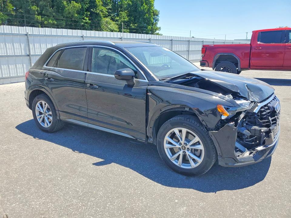 2022 Audi Q3 VIN WA1DECF35N1114321 COPART salvage auction — FRONT END, Nc - Salvage Certificate Of Title, sold $6,600 on 2026-07-16 (photo 4)
