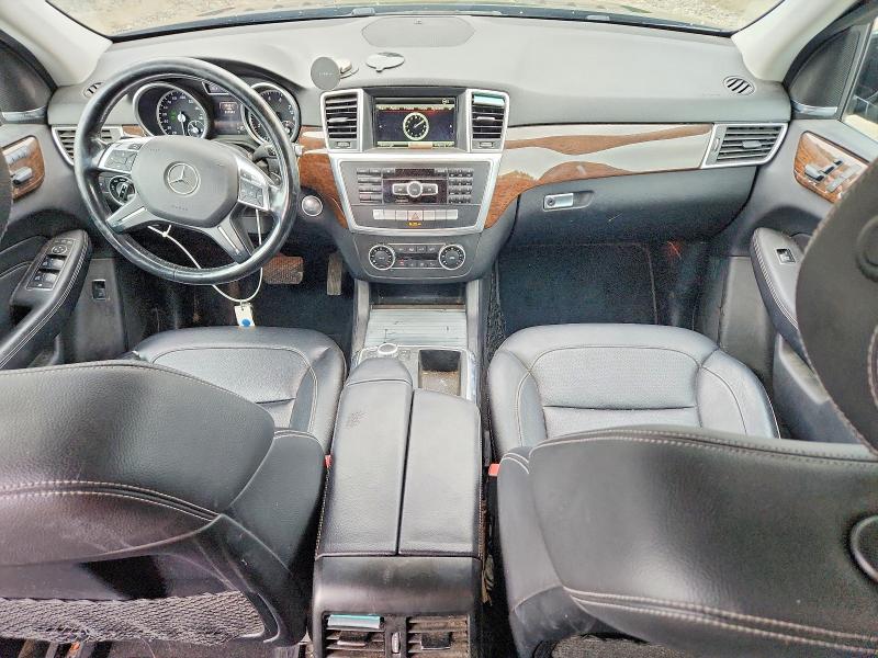 2015 Mercedes-benz VIN 4JGDA5HB8FA562955 COPART salvage auction — NORMAL WEAR, Me - Certificate Of Title, sold $1,100 on 2026-07-09 (photo 8)