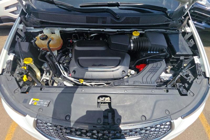 2023 Chrysler Pacifica VIN 2C4RC1FGXPR559578 COPART salvage auction — NORMAL WEAR, Tx - Certificate Of Title (P), sold $6,700 on 2026-07-09 (photo 7)